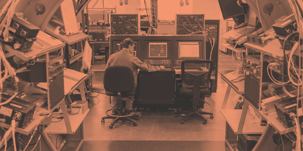 Cover Banc de test HIL pour calculateurs avioniques (LRU)